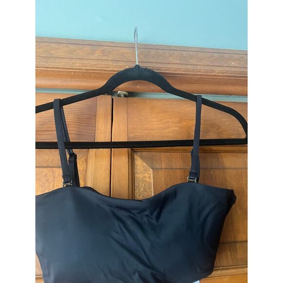 NWT Andie Women's The Bora Bora Bikini Swim Top Convertible Black Size L - Picture 9 of 9